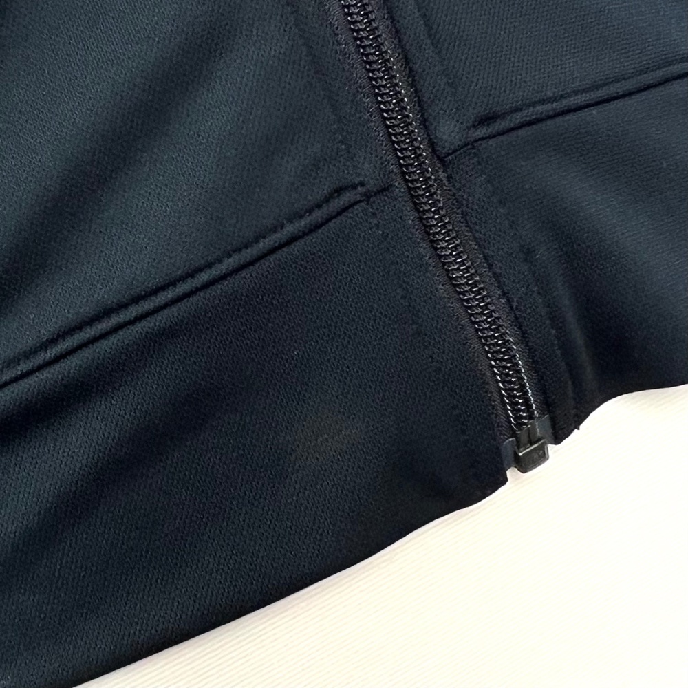 GARAGE SALE |•NIKE•| Black & White Running/Active Jacket - Picture 11 of 16